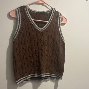 Brandy Melville 100% cotton Brown Cable Knit Sweater Vest Made in Italy